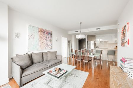 775 Av. Plymouth, #210 - Photo 4