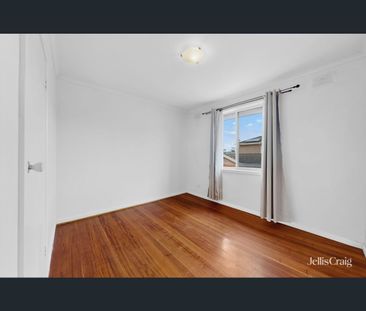 3/3 Farringdon Street, Pascoe Vale, Vic 3044 - Photo 2