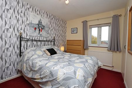 2 bedroom link detached house to rent - Photo 5