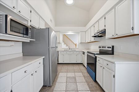 For Lease - 1663 NASH Road Unit# D16, Clarington, Ontario - Photo 2