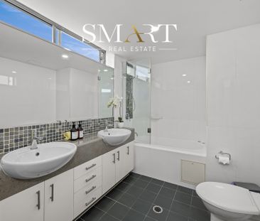 17/136 Marine Parade, Southport QLD 4215 - Apartment For Rent | Domain - Photo 5