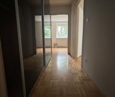 Charmante Maisonette in Graz: 3 Zimmer, Balkon & Stadtblick! - Photo 1