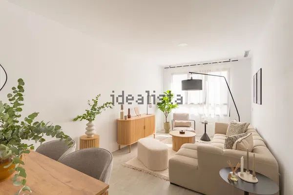 Alquiler de piso en Calle Río Gargáligas, 15 - Photo 1