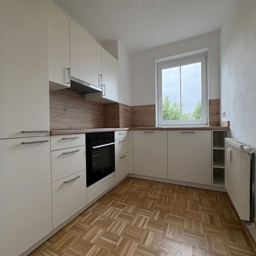3-Zimmer Wohnung im EG mit Loggia - Photo 1