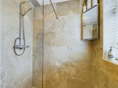 3 bedroom bungalow to rent - Photo 2