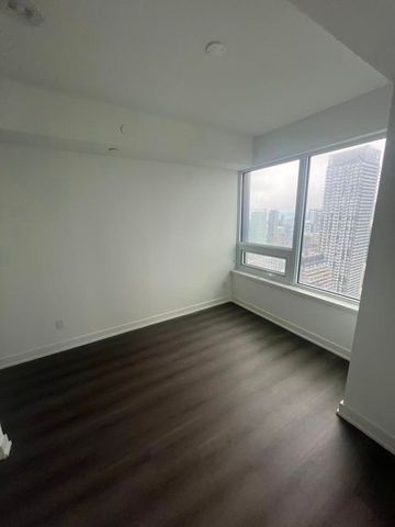 For Lease - 8 Wellesley Street Unit# 4516, Toronto, Ontario - Photo 3