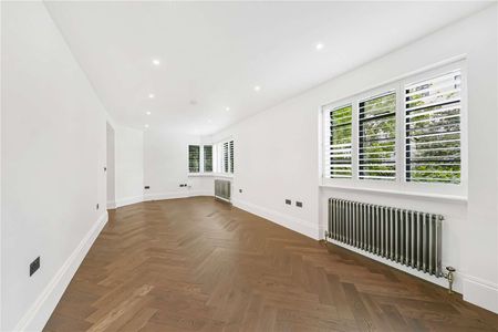 A fantastic, fully refurbished 2 bedroom apartment in this landmark Art Deco style development adjacent to Hampstead Heath - Photo 2