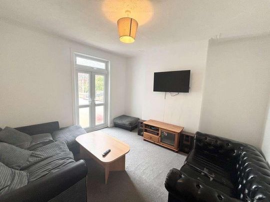 Brook Road, Fishponds - Photo 1