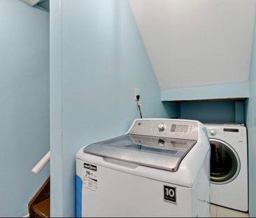 For Lease - 524 Attenborough Terrace Unit# Bsmt, Milton, Ontario - Photo 4