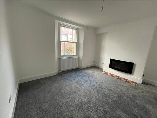 4 bedroom house to rent - Photo 1