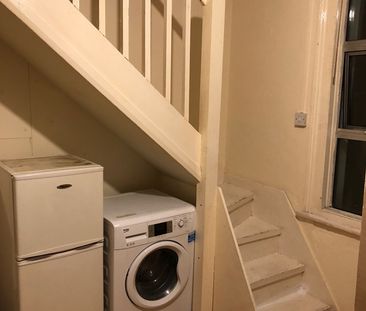 1 Bed Flat, Portland Road, SE25 - Photo 6