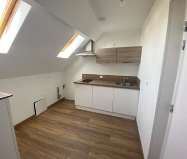 Location Appartement 3 pièces 39 m2 à Saint-Quentin - Photo 5