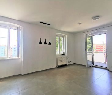 Mietwohnung mit Balkon, Carport und Parkplatz in gut erreichbarer Lage - Foto 1