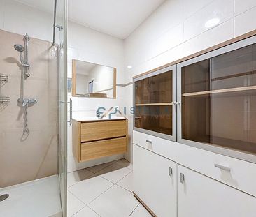 Location Appartement 2 pièces 41m² SARROLA CARCOPINO 20167 - Photo 5