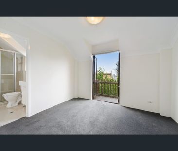 6/67 Beattie Street, Balmain, NSW 2041 - Photo 3