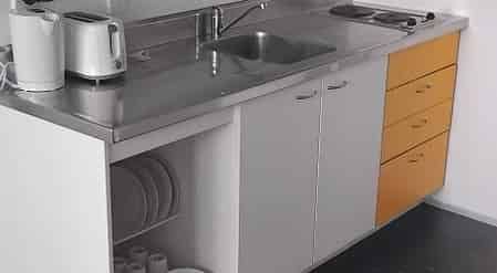 Central Auckland one bedroom apartment with pool! - Photo 1