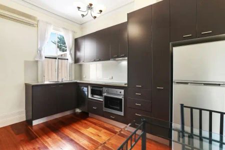 1Bedrooms, 1Bathrooms - Photo 5