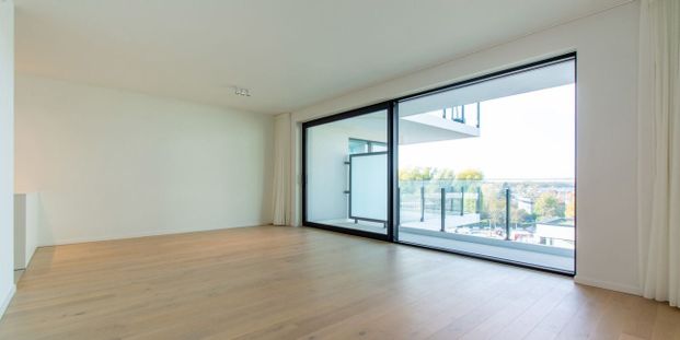 Appartement te huur in Ukkel voor € 1.425 met 2 slaapkamers - Foto 1