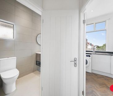 2 bedroom maisonette to rent - Photo 5