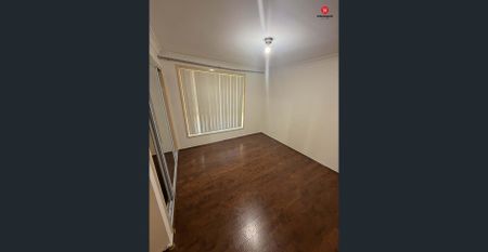 DONT MISS OUT ON THIS GREAT FAMILY - 3 Bedroom Home in Hinchinbrook! - Photo 4