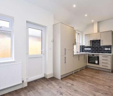 Banbury, Oxfordshire, OX16 - Photo 4