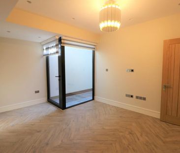 2 bedroom semi-detached house to rent - Photo 5