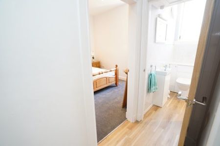 Robertson Avenue, Gorgie, Edinburgh - Photo 2