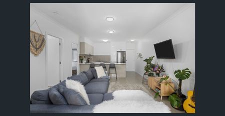 Modern 2-Bedroom Apartment in Great Location - Photo 2