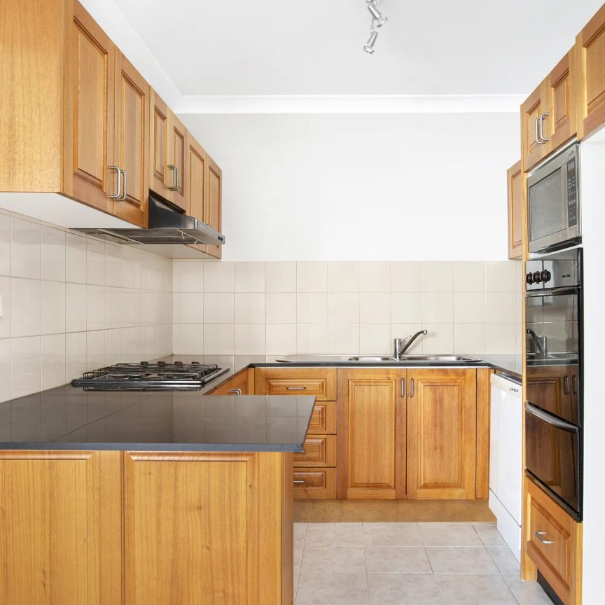 25/108-110 Boyce Road, Maroubra. - Photo 1