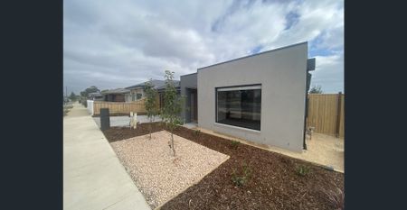 Family home in a quiet and convenient location! - Photo 5