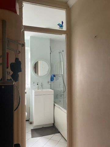 Room in a Shared Flat, Burton House, SE16 - Photo 3