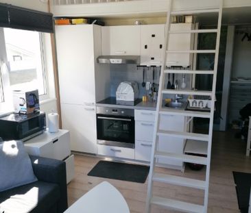 Lyxigt Attefallshus nära naturen i Rosersberg – perfekt för golfäls... - Photo 5