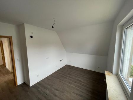 ✨ Einzigartige 3-Zimmer-Wohnung mit zusätzlichem DG-Bereich - Photo 2