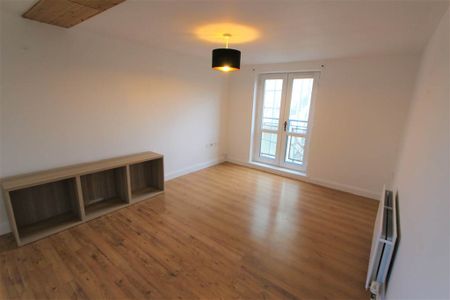 17 Dunmore Building, 32 Old Bakers Court, Belfast, BT6 8QX - Photo 2