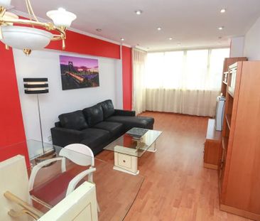 Avinguda Blasco Ibáñez, Valencia, Valencian Community 46022 - Photo 4