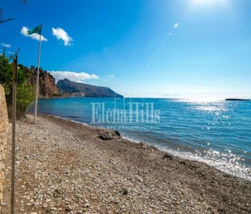 Privacidad, naturaleza y mar: la casa perfecta en Portosenso - Photo 2