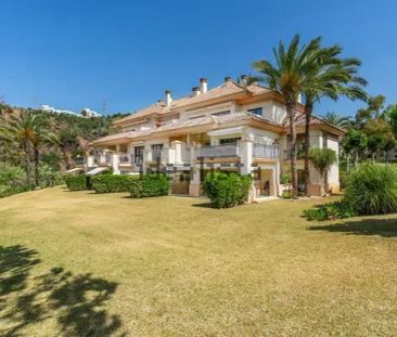 Alquiler de piso en Avenida de la Equitacion - Photo 4