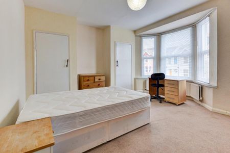 5 bedroom house to rent - Photo 4