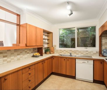 Eye-catching harbour views in lifestyle location - 6 MONTH LEASE ONLY - Photo 6