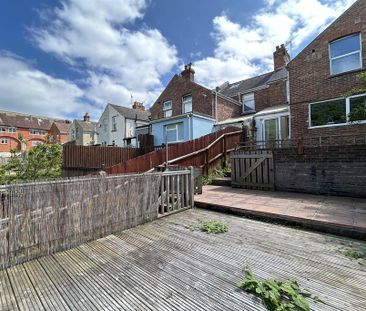 2 bedroom terraced house to rent - Photo 1