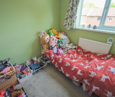 Junewood Close, Rugby, CV21 - Photo 2