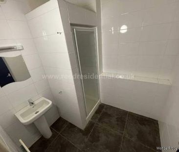 4 bedroom property to rent in Nottingham - Photo 4