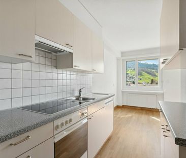 "2.5 Zimmer-Wohnung im Herzen von Siebnen!" - Foto 4