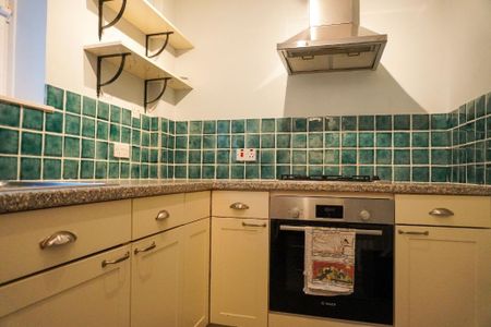 1 bedroom flat to rent - Photo 3