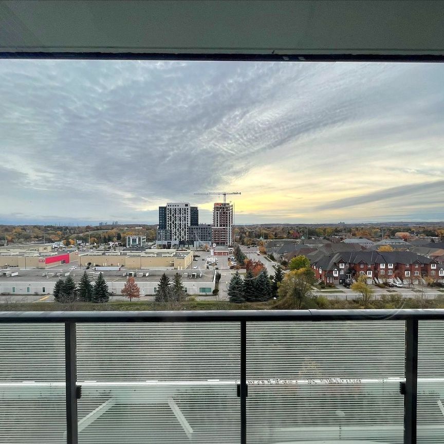 For Lease - 95 Oneida Crescent Unit# 812, Richmond Hill, Ontario - Photo 1