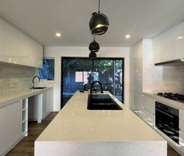 2/25 Grace Street, Mont Albert - Photo 4