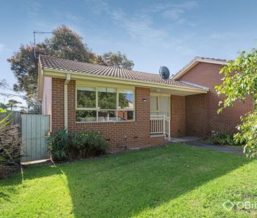 Private Bayside Living - Photo 6