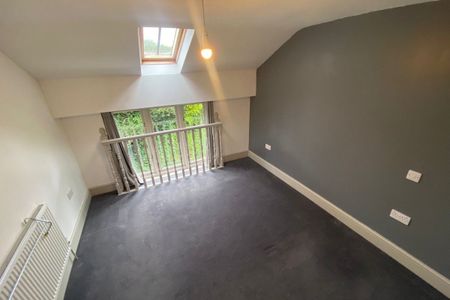 Blakeshall - Photo 3