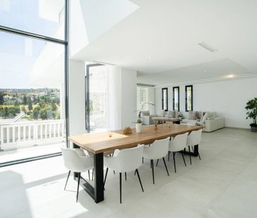 Luxury Villa for rent in Benahavís, Andalusia - Photo 3