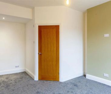 Derby Road, Stapleford. NG9 7AZ - Photo 3
